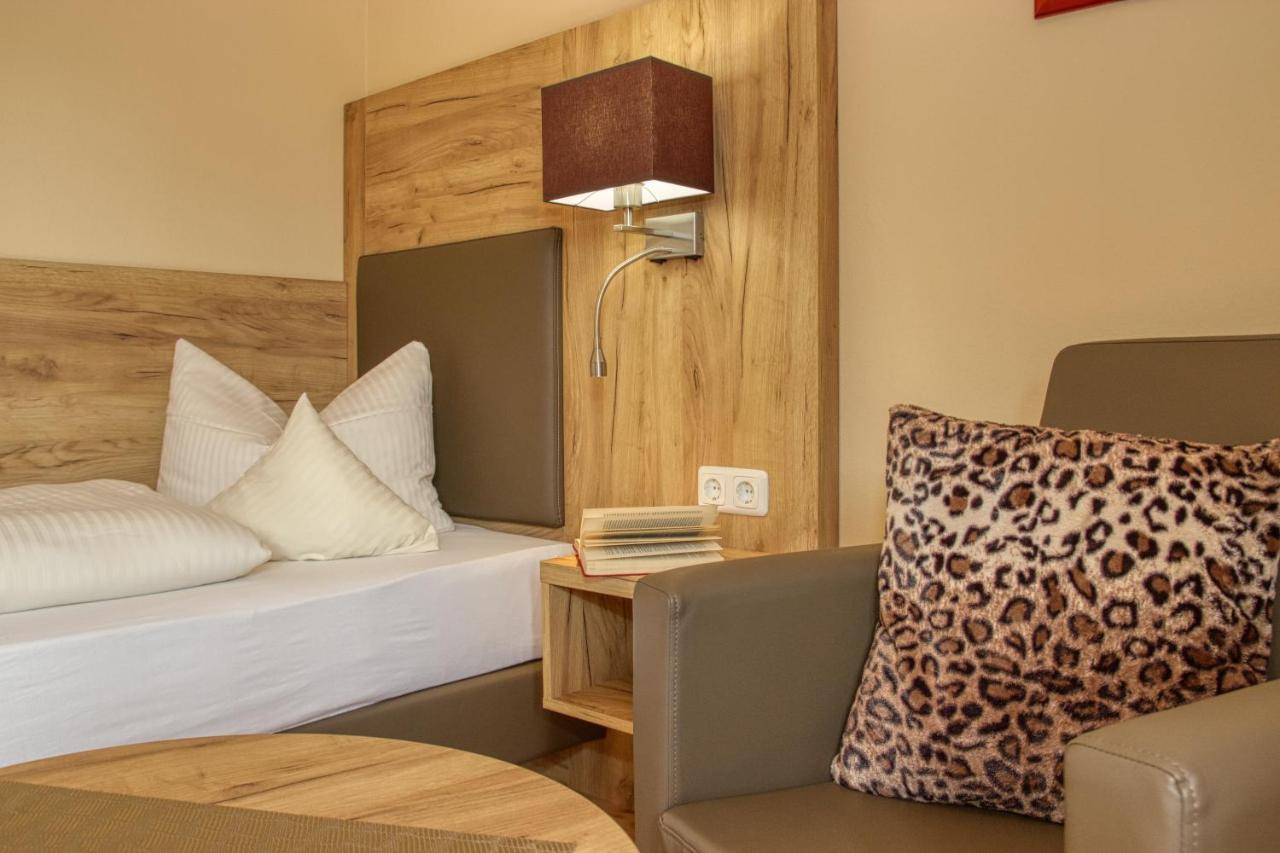 Wellnesshotel Deine Auszeit, Adults Only Акслах Экстерьер фото