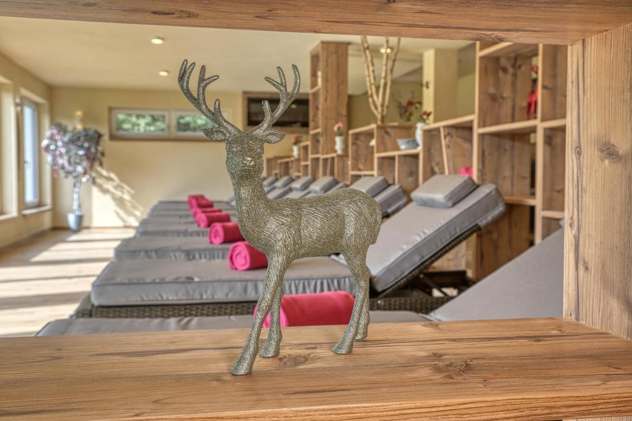 Wellnesshotel Deine Auszeit, Adults Only Акслах Экстерьер фото