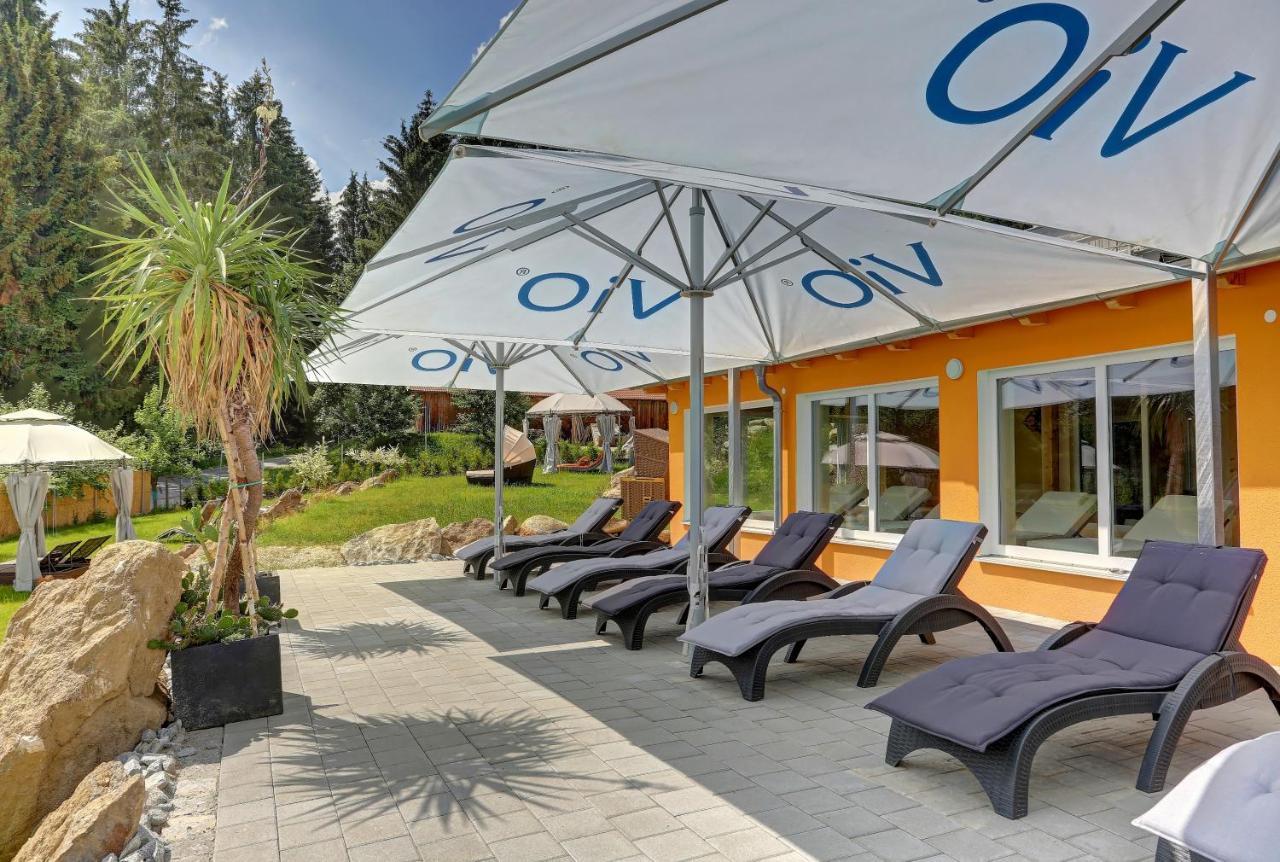 Wellnesshotel Deine Auszeit, Adults Only Акслах Экстерьер фото