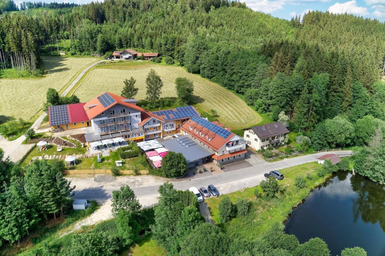 Wellnesshotel Deine Auszeit, Adults Only Акслах Экстерьер фото