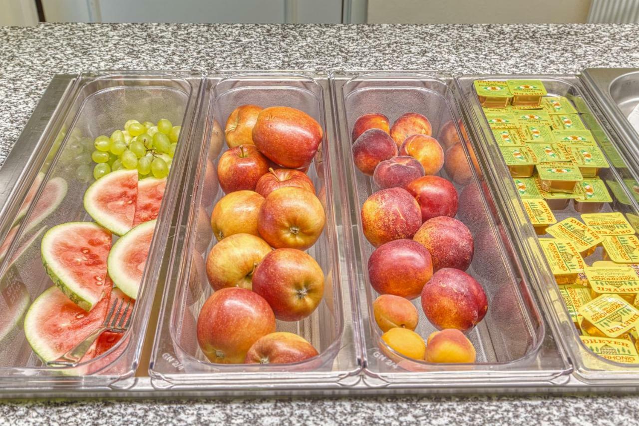 Wellnesshotel Deine Auszeit, Adults Only Акслах Экстерьер фото